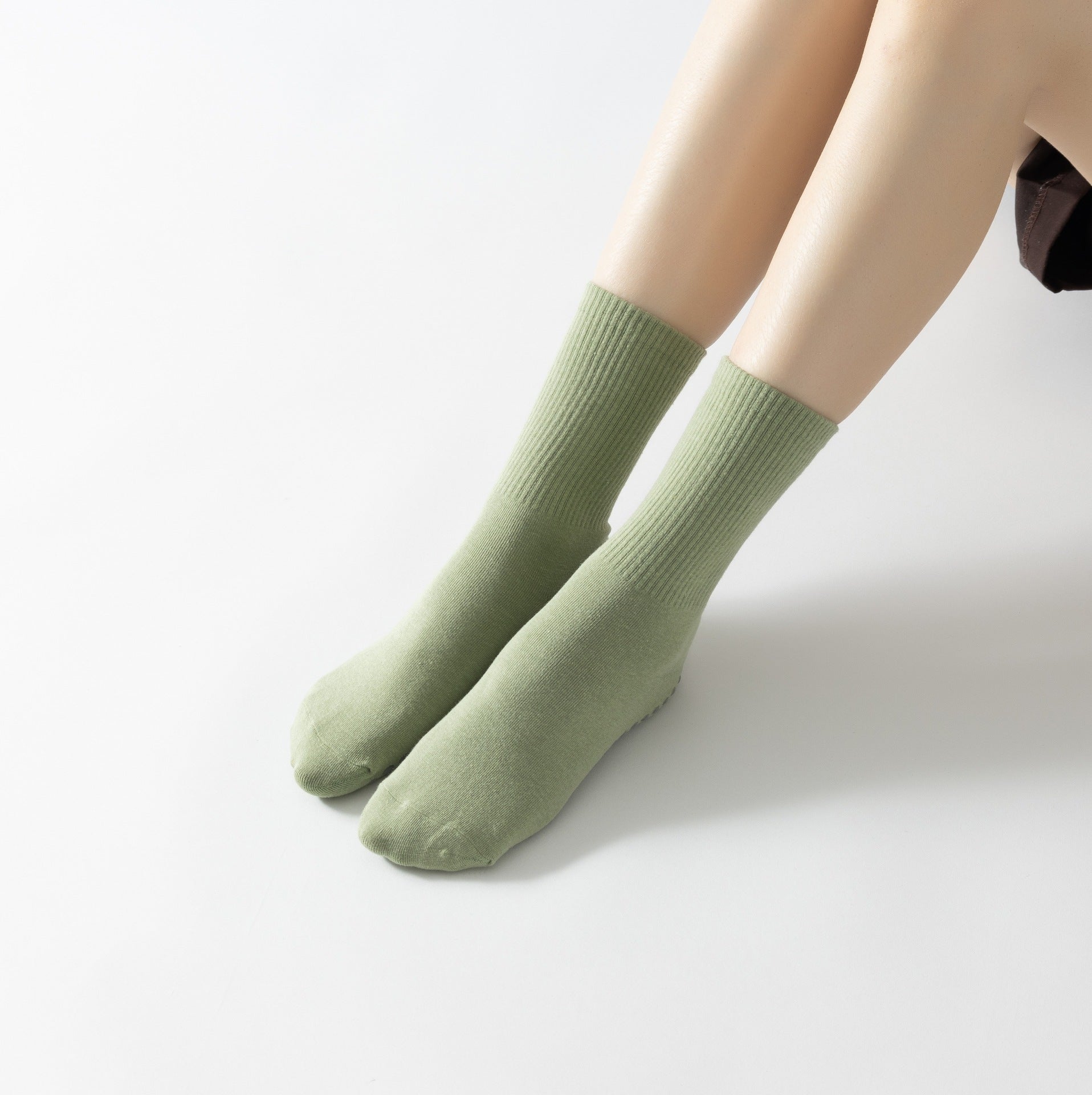 Non-Slip Mid-Leg Compression Socks - LessBarriers